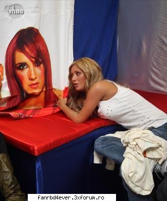 GaLeRiE*FoTo - fanrbd4ever - ANAHI