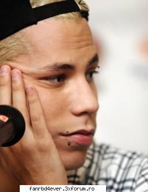 poze chris:x bombon &nbsp; &nbsp;